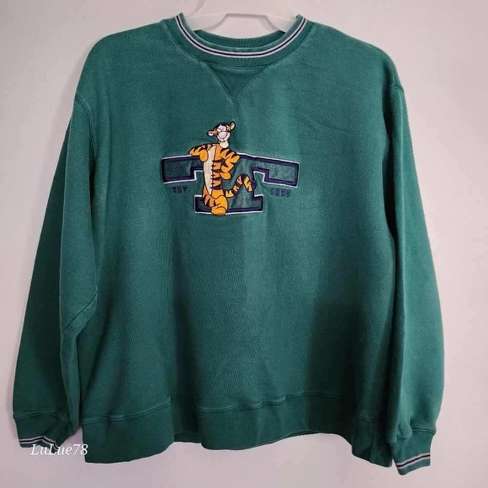 Vintage Disney Store Green Embroidered Tigger Sweatshirt Large - Picture 2 of 16